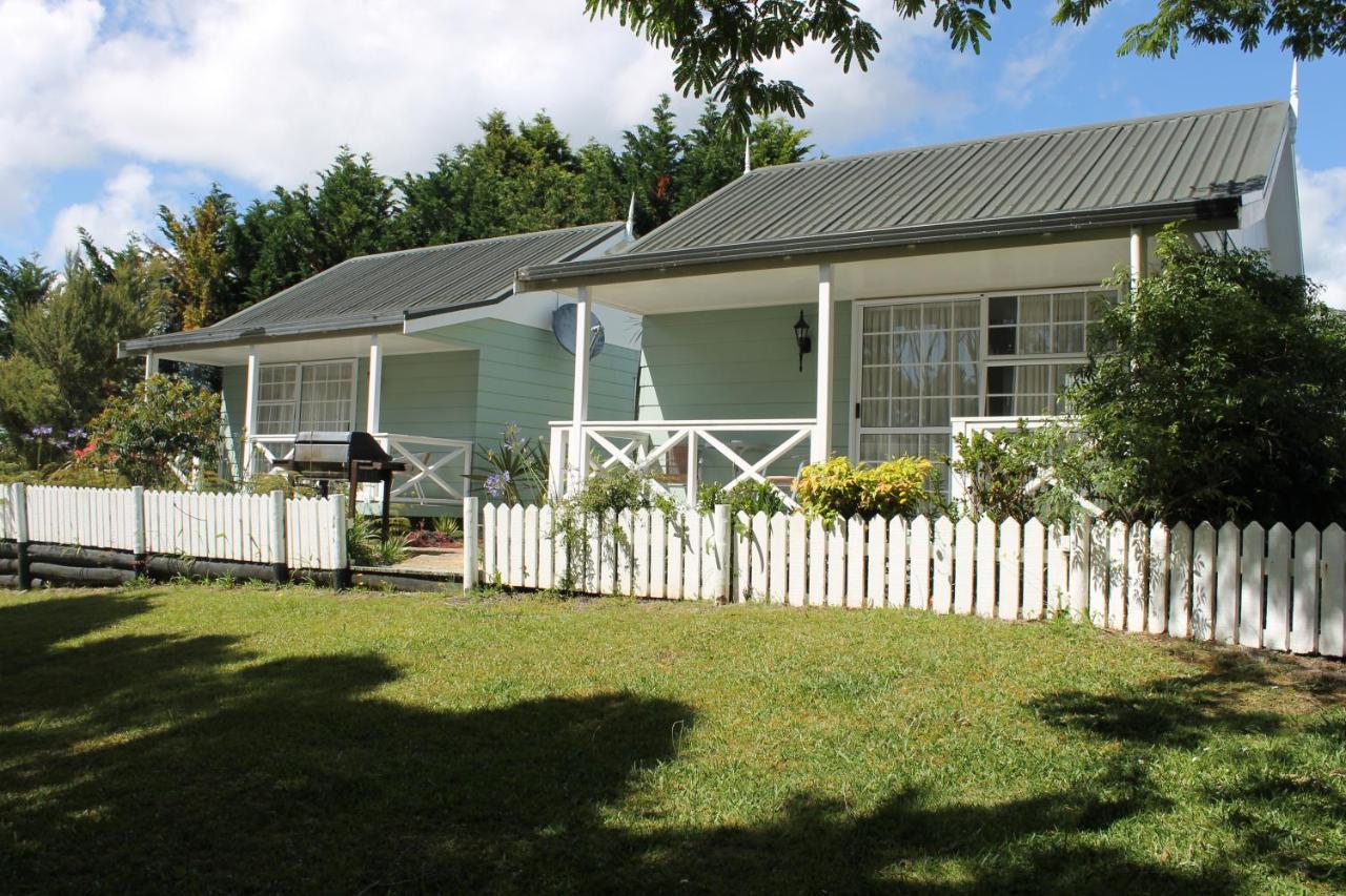 Ash Grove Boutique Motel Paihia Exterior foto